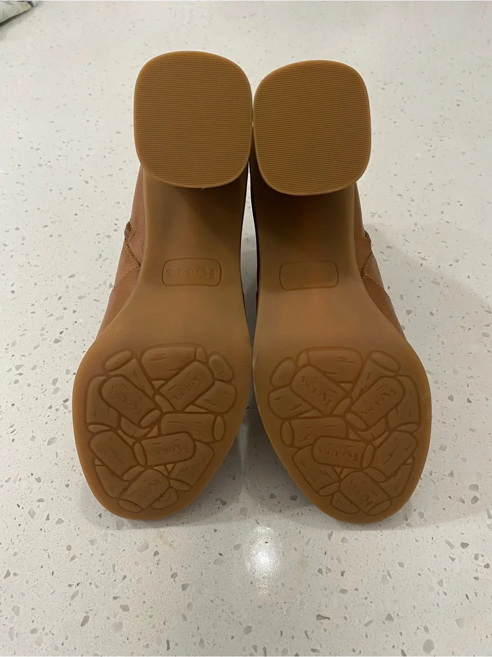 NWOT Korks Destiny Ankle Booties - Picture 7 of 7